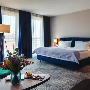 Hotel Center East Prenzlauer Berg By Ihg, Berlim